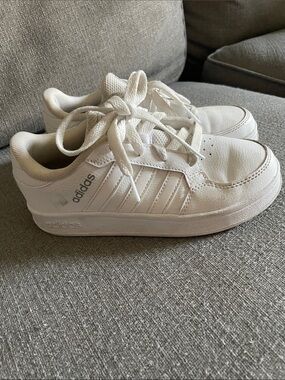 adidas Kids White Low-Top Sneakers 13